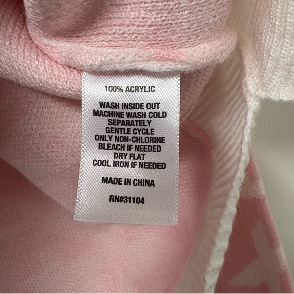 NWT Crown & Ivy Pink and White Houndstooth Knitted Sweater - Picture 6 of 6